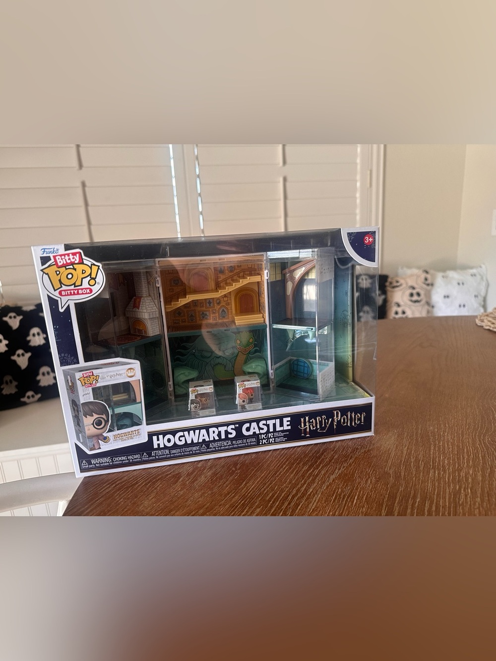 Bitty POP! Funko Harry Potter Hogwarts Castle with 2 Bitty POP figures